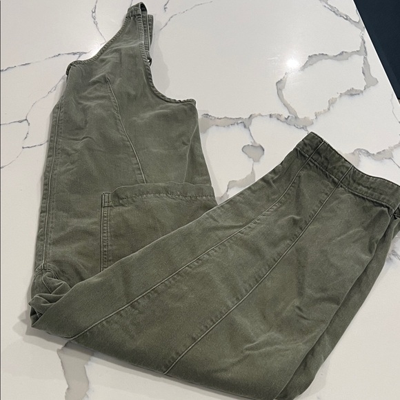 We The Free(by free people) Highroller jumpsuit Overalls olive green - Picture 3 of 5